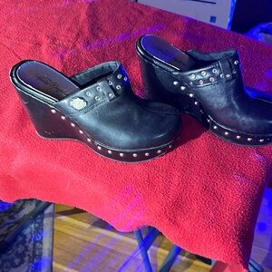 Black Harley Davidson clogs